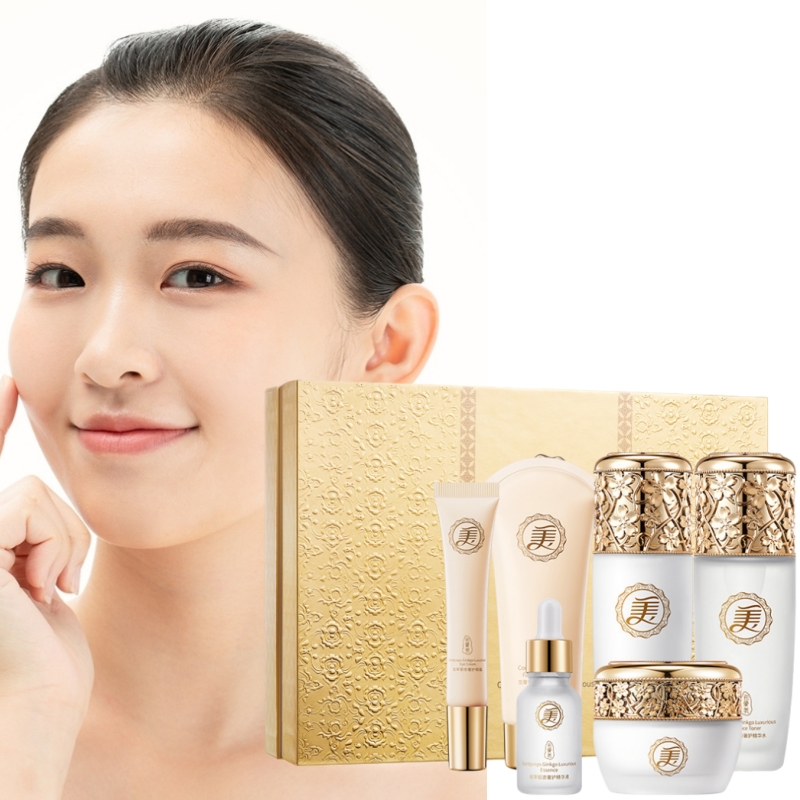 Cordyceps and Ginkgo Luxurious - Luxury Skincare Kit 评论和价格
