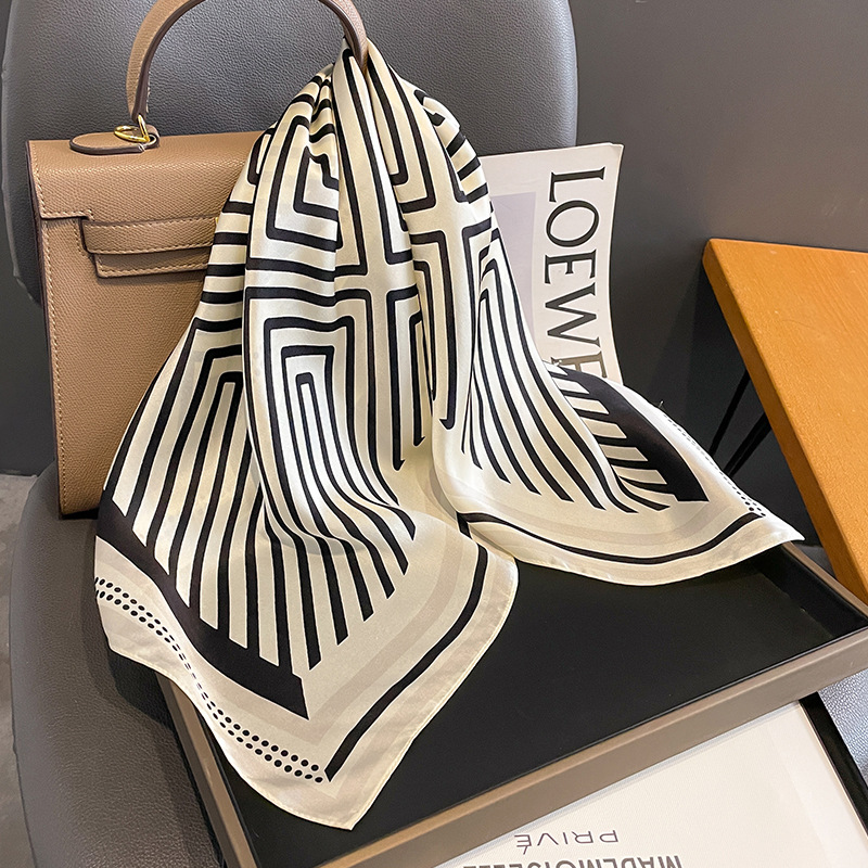 Luxury Brand Neckerchief Sprin - Luxury Skincare Headband 评论和价格