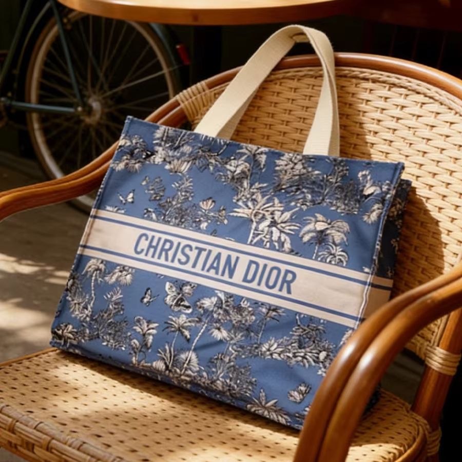 Dior’s bag Luxury Custom Blue  - Luxury Skincare Set 评论和价格
